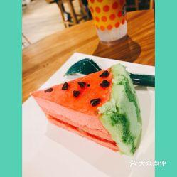 小瓜视频吃蛋糕,共享美味蛋糕的幸福时光